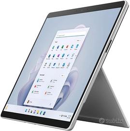 Microsoft Surface Pro 9 Tablet, 13 RICONDIZIONATO