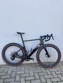 3T exploro RACEMAX