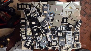 materiale elettrico bticino magic