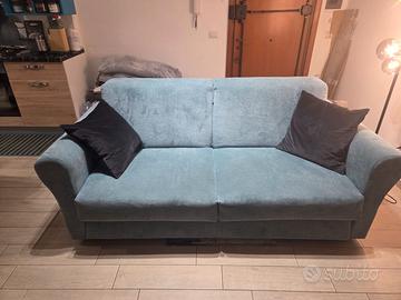 Divano letto materasso 13cm mai usato