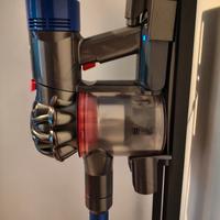 Dyson v7 fluffy