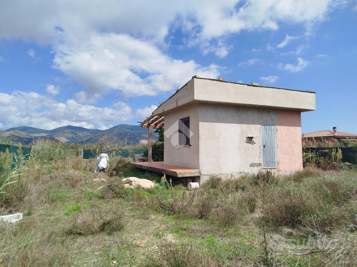 RUSTICO A TERRACINA - Vista 3
