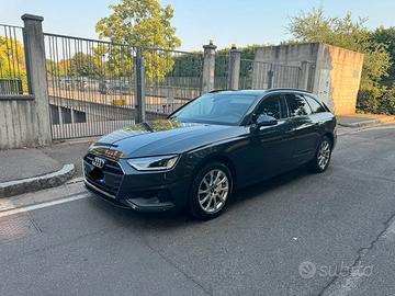 Audi A4 40 2.0 TFSI Mild Hybrid benzina 204cv 
