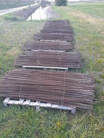 tutori o paletti in ferro 