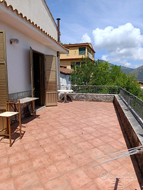 Casa c. o. m. p. r. o