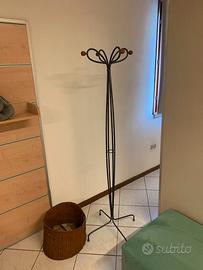 APPENDIABITO IN FERRO BATTUTO