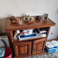 Mobiletto in legno