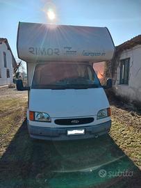 Camper Ford Rimor mansardato