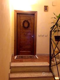 Monti -trilocale climatizzato con terrazzo
