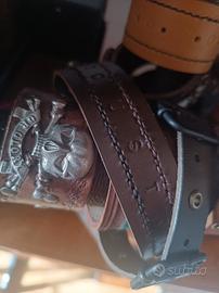 cinturini bracciali in cuoio.