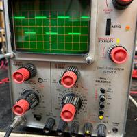 Oscilloscopio telequipment tektronix.