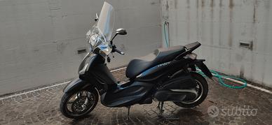 Piaggio Beverly Police 350
