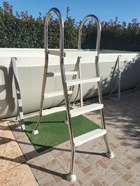 Scaletta per piscina