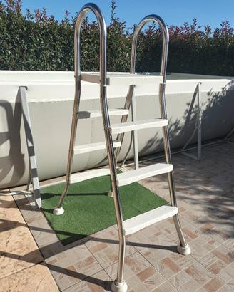 Scaletta per piscina
