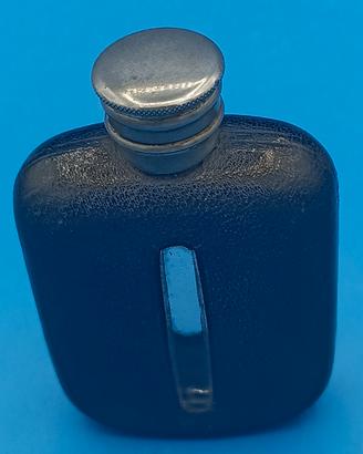 bottiglietta liquore