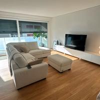 Divano usato 2 mesi del 2025