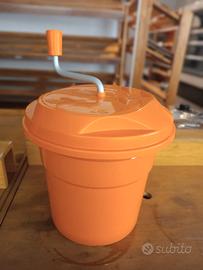 centrifuga per insalate