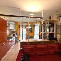 BILOCALE ARREDATO con BALCONE VERANDATO