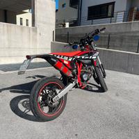 Motard 125 - Beta RR 4T LC