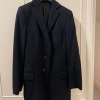 Cappotto nero elegante uomo Tardia