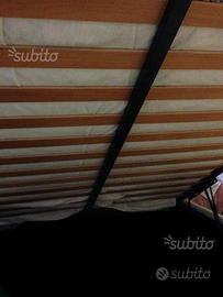 Letto matrimoniale con cassettone