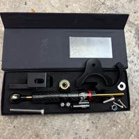 Ammortizzatore di sterzo triumph tiger 900