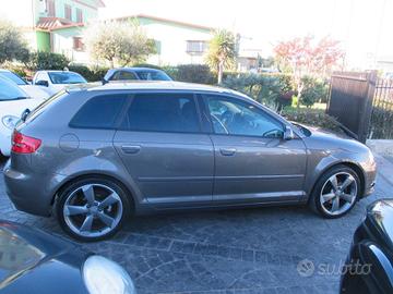 Audi A3 1.6 TDI 105 CV CR S tronic Ambition