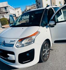 Citroen C3 Picasso GPL ,benz 1.4-95kw 2014 gpl nuo