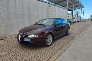 Alfa Romeo GT Luxury 1.9 jtd 16v 