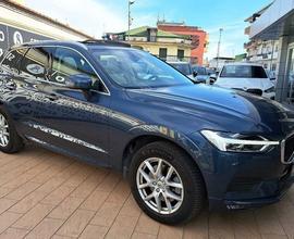 Volvo XC60 B4 AWD Geartronic Momentum