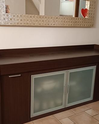 Credenza moderna