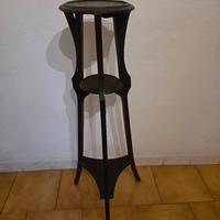 colonna porta vasi in legno su due livelli 