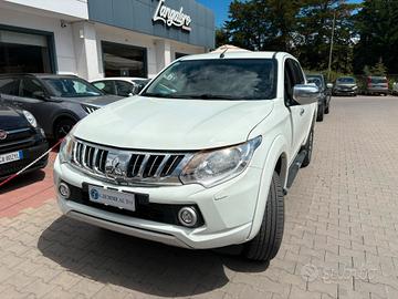 Mitsubishi L200 2.4 DI-D/181CV Club Cab Intense Hp