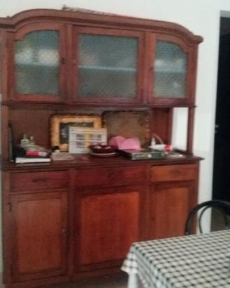 Antica credenza primi del 900