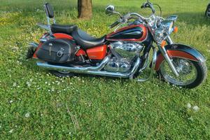 moto shadow customs vt 750 honda