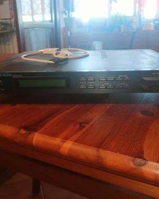 Expander Roland U 220