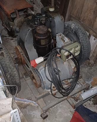 Generatore di corrente carrellato