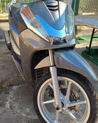 Honda SH 300i