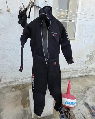 Muta mare da sub e altri accessori