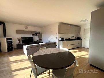 4 LOCALI A SONGAVAZZO