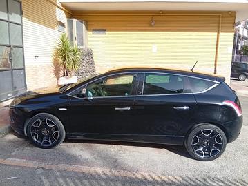 Lancia delta 1.9 multijet