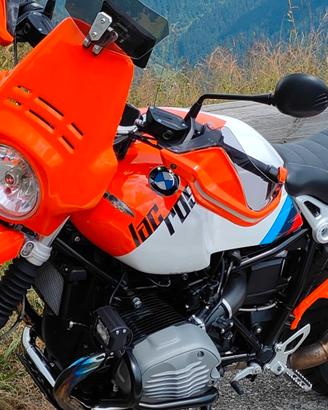 SPECIAL BMW R NineT Urban GS "LAC ROSE" + ACCESSOR