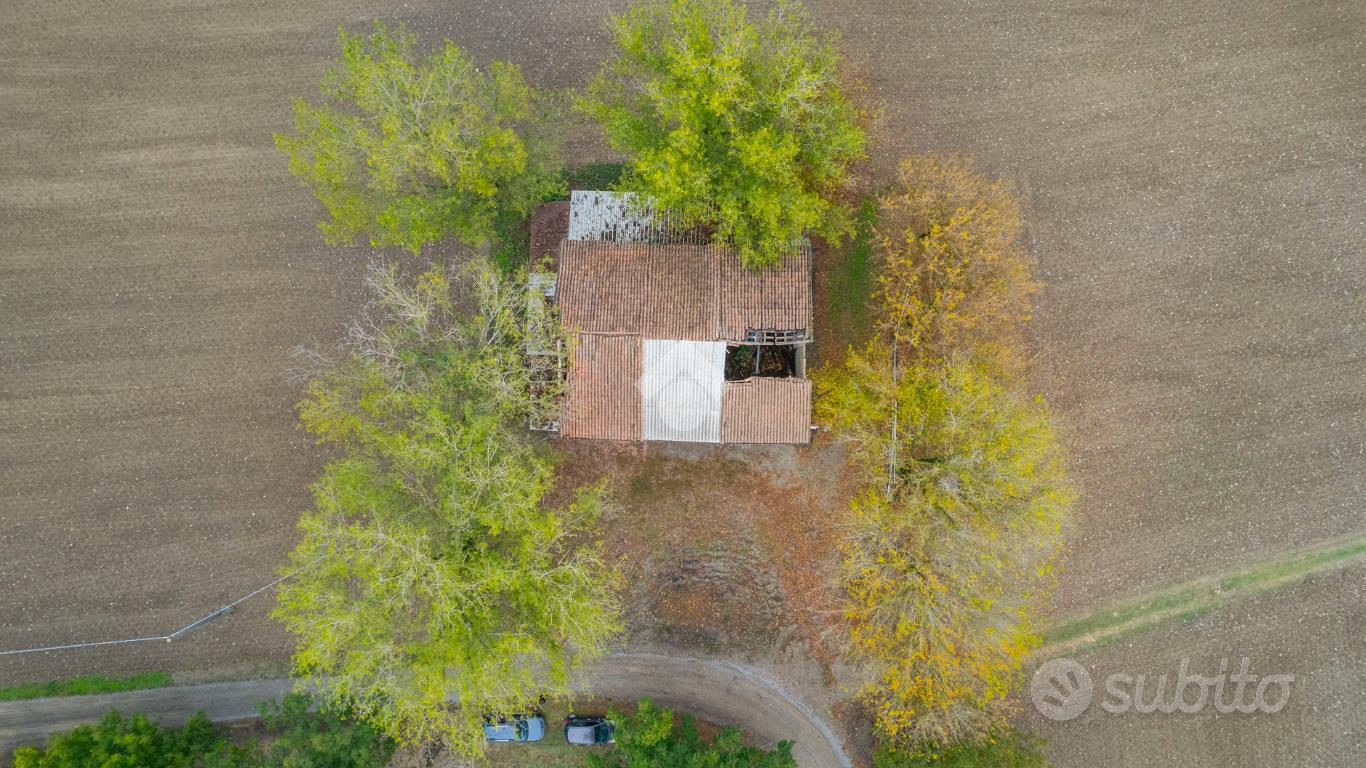 RUSTICO A RUBIERA - Altro