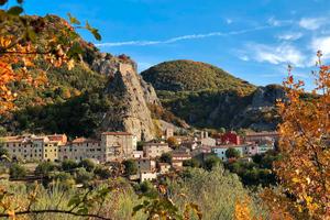 Costruzione su due piani a Roccalbegna (GR)