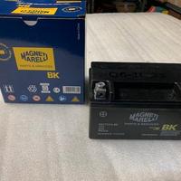 Batteria scooter magneti marelli  12v 6AH