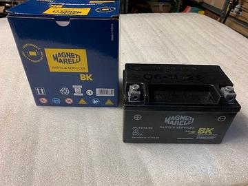 Batteria scooter magneti marelli  12v 6AH