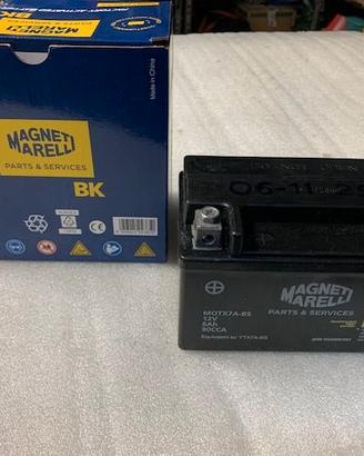 Batteria scooter magneti marelli  12v 6AH
