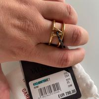 Anello Valentino Garavani Vlogo