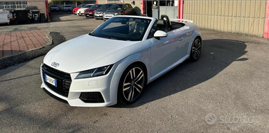 Audi TT Roadster 2.0 TFSI S line S-Tronic Quattro