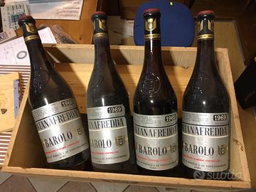 Bottiglia vino Barolo